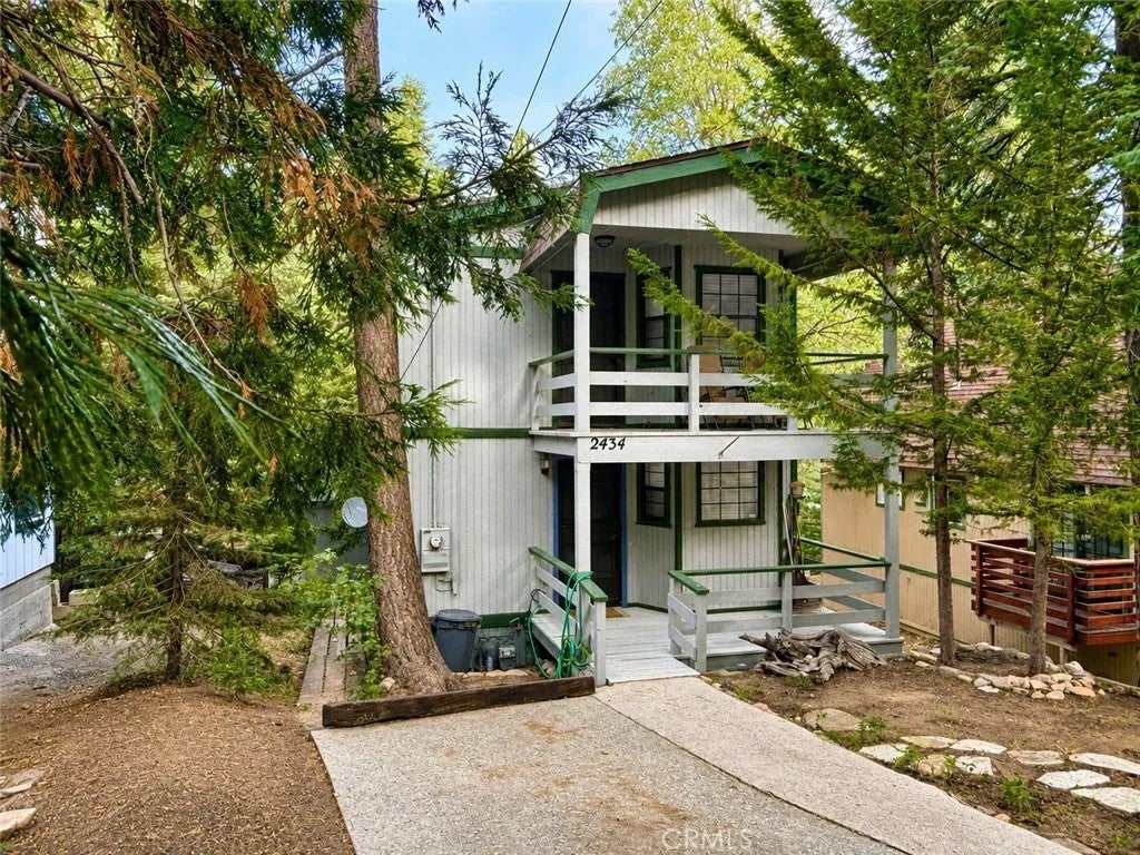 2434 Fir Drive — photo