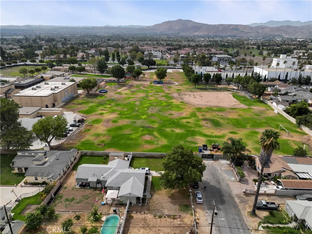 5007 Buckeye, Riverside, CA 92505 — photo 2