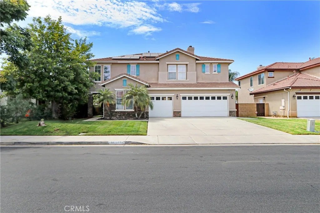 36563 Fontaine Street — photo