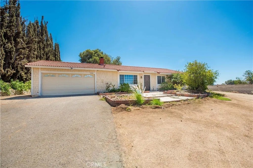 12340 Falcon Lane — photo