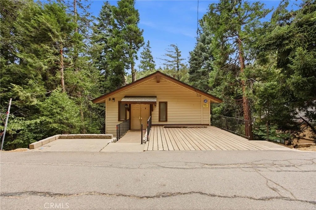 779 Virginia Court — photo