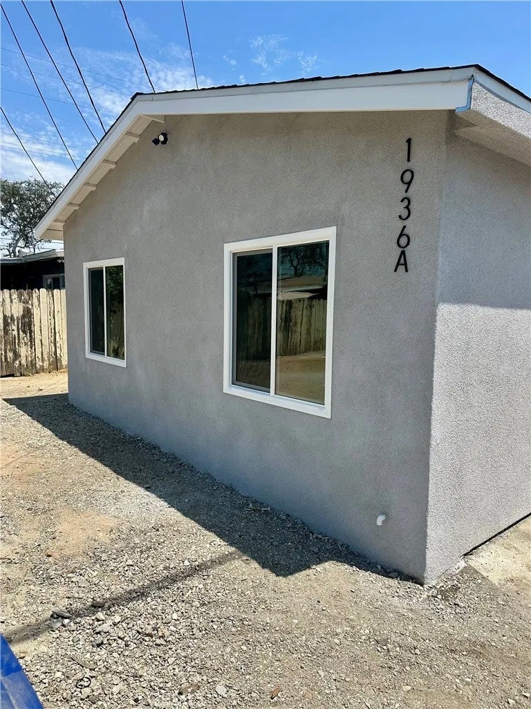 1936 W Valencia Drive a — photo