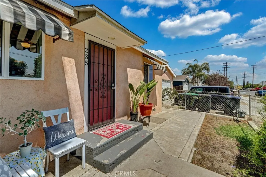 235 E M, Colton, CA 92324 — photo 2