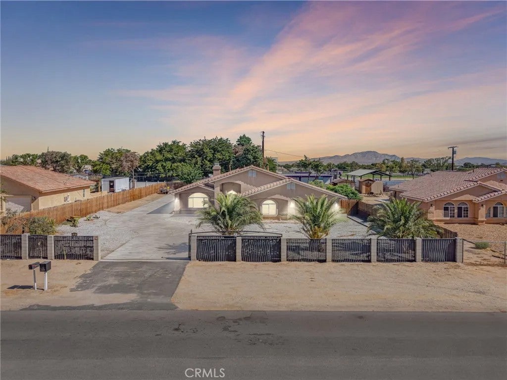 14944 Coalinga — photo