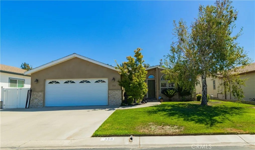 10961 Desert Lawn Dr (358 Redwood) 358 — photo