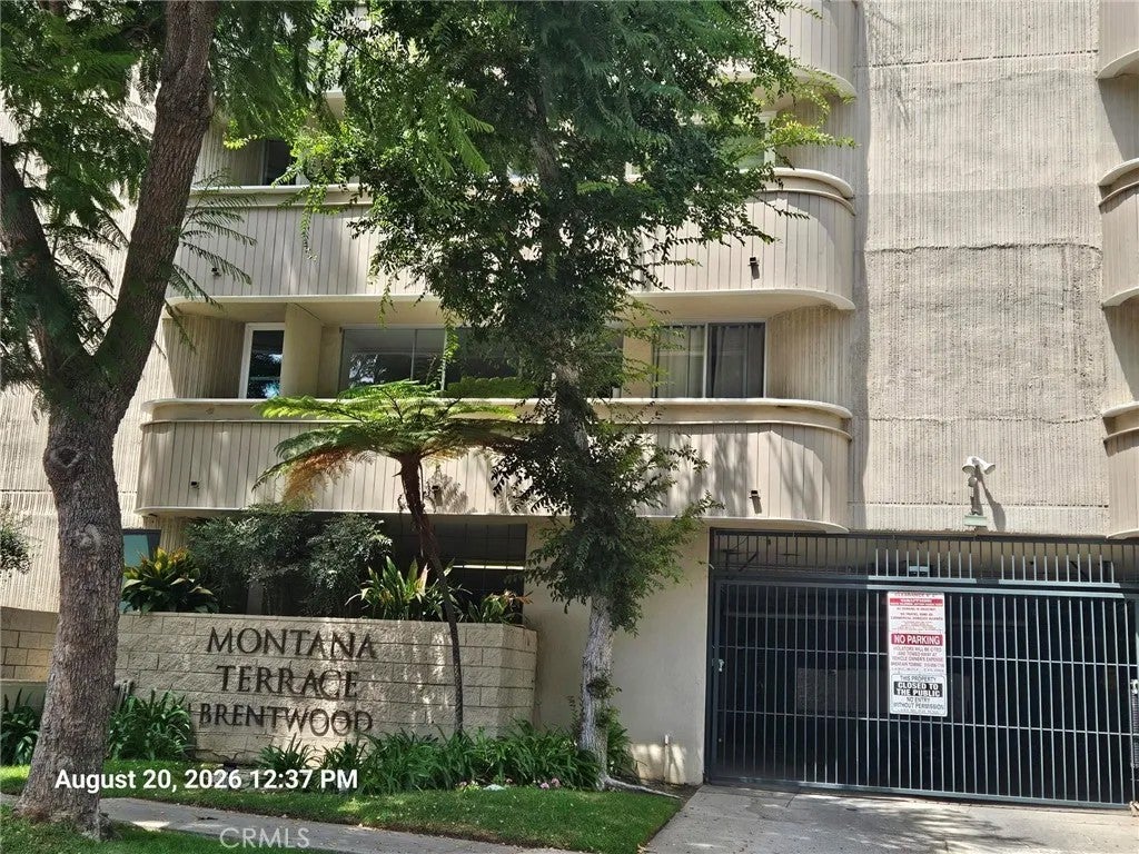 11645 Montana Avenue 110 — photo
