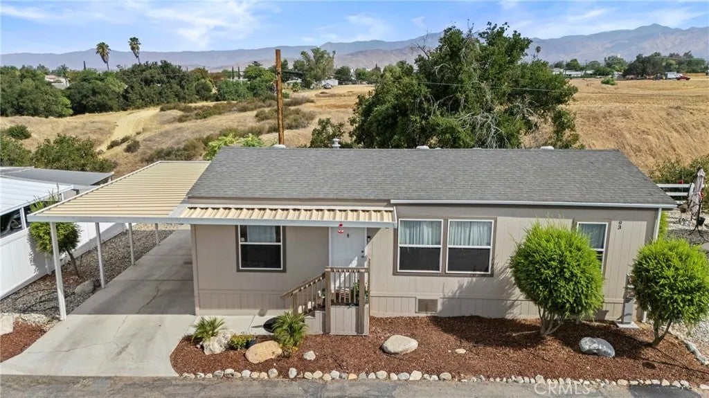 1134 Villa Calimesa 93 — photo