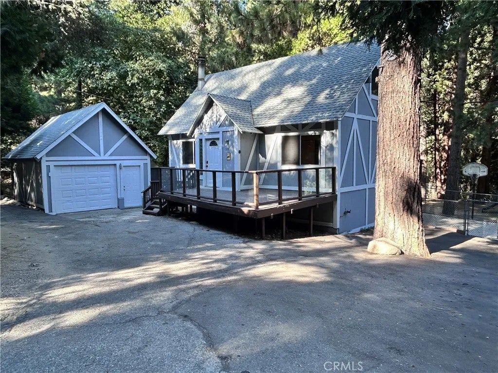 378 Grass Valley — photo