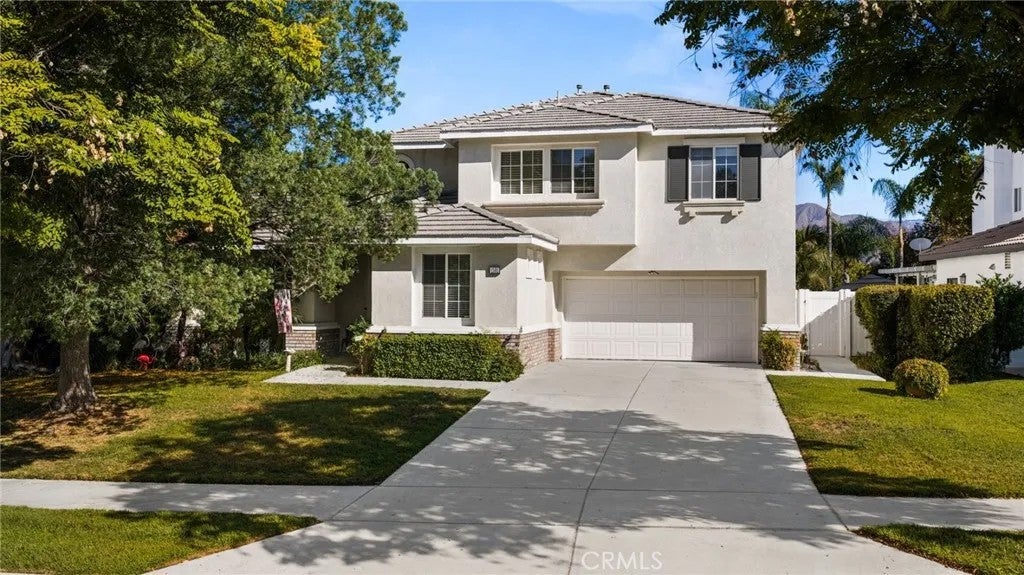 1591 Valley Falls — photo