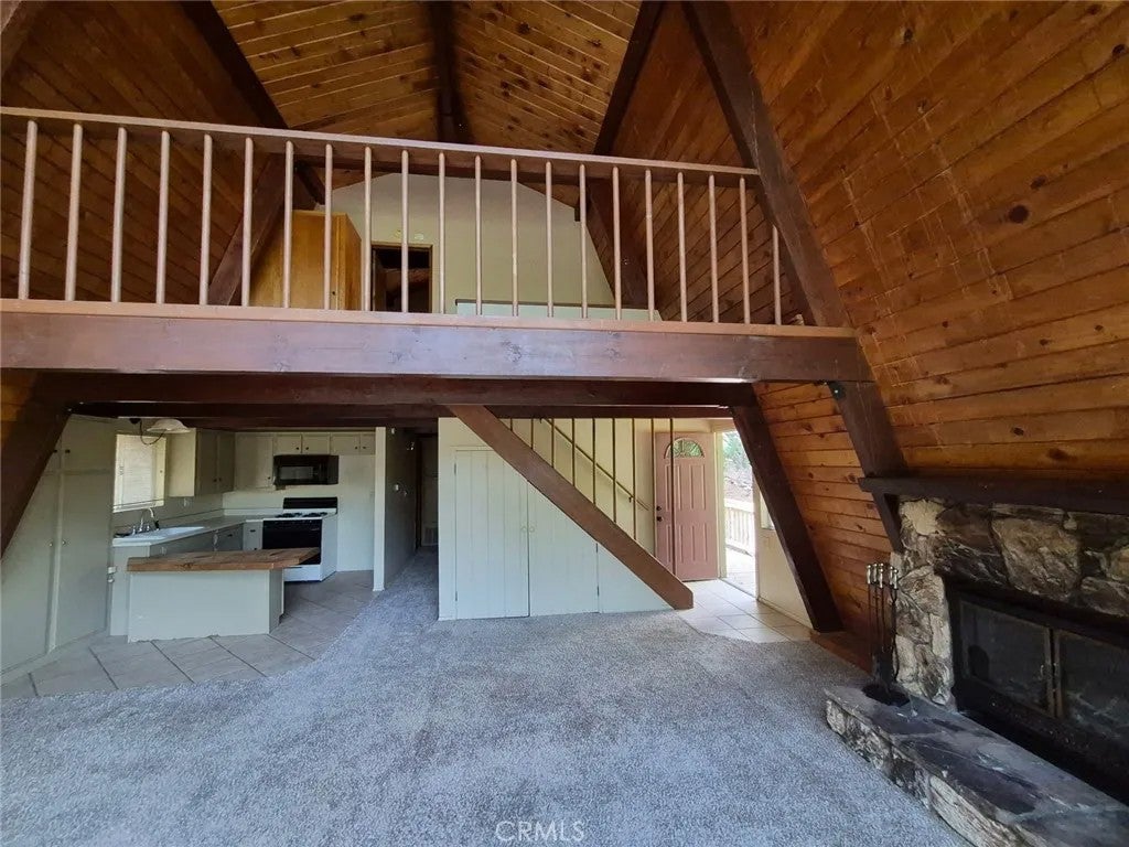 28644 Shenandoah — photo