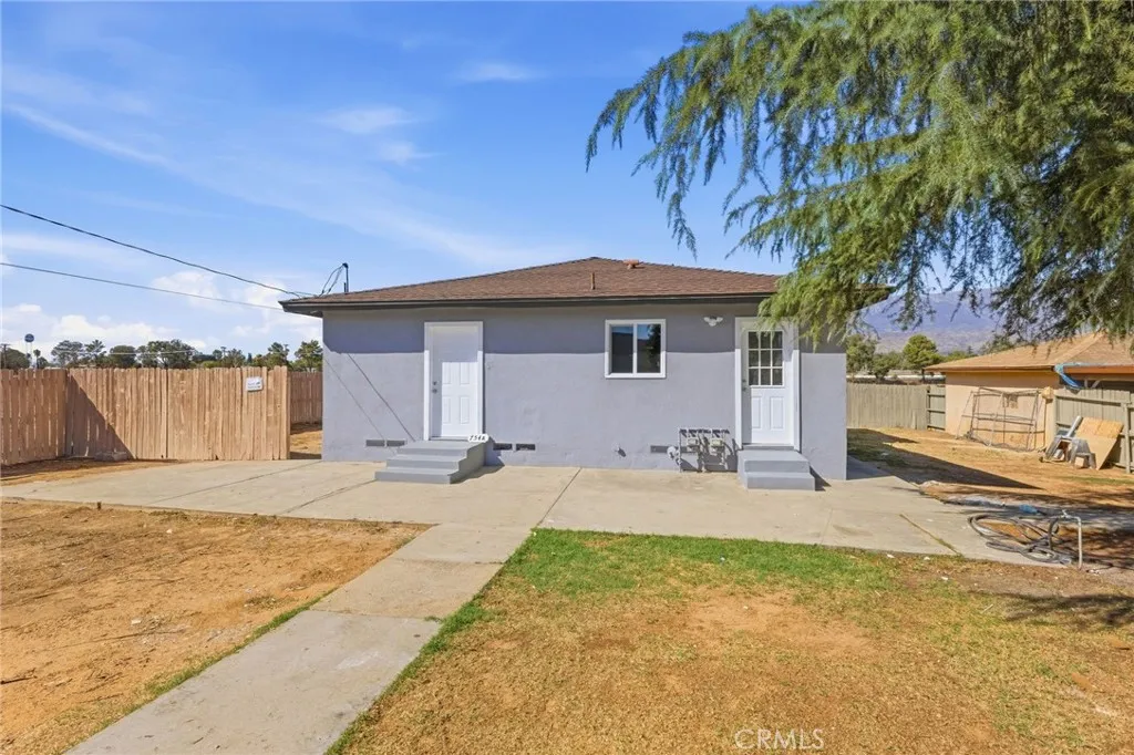 754 E 3rd Street, Beaumont, CA 92223 — photo 2