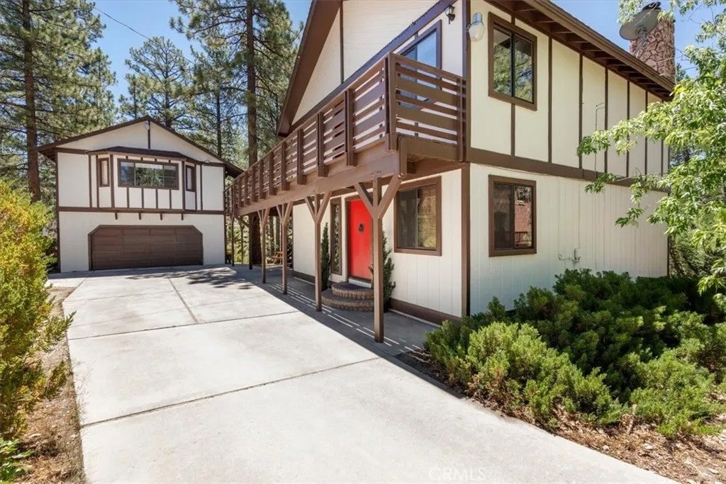335 Scandia — photo