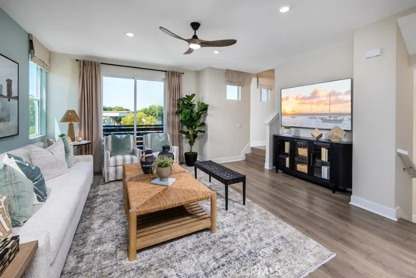 1074 E Overlook Drive, Orange, CA 92867 — photo 3