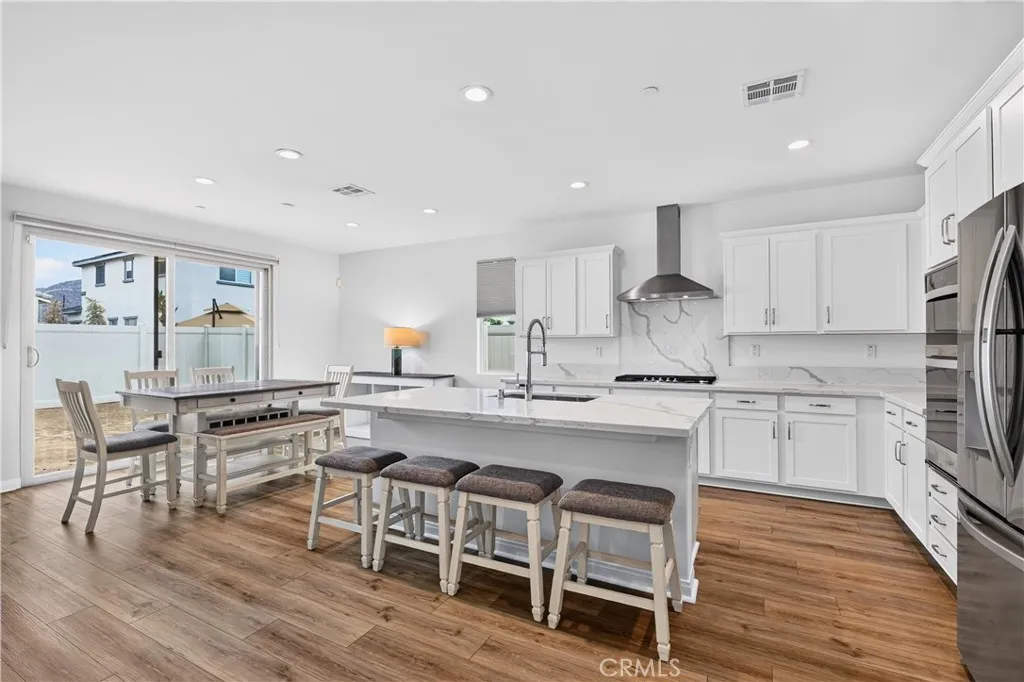 736 Augusta Drive, Perris, CA 92571 — photo 3