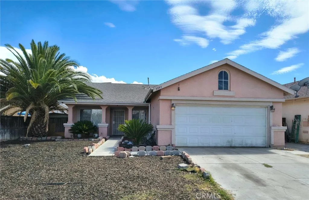 3593 Cougar Canyon — photo