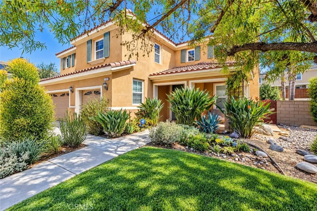 1448 Moonlight Drive — photo