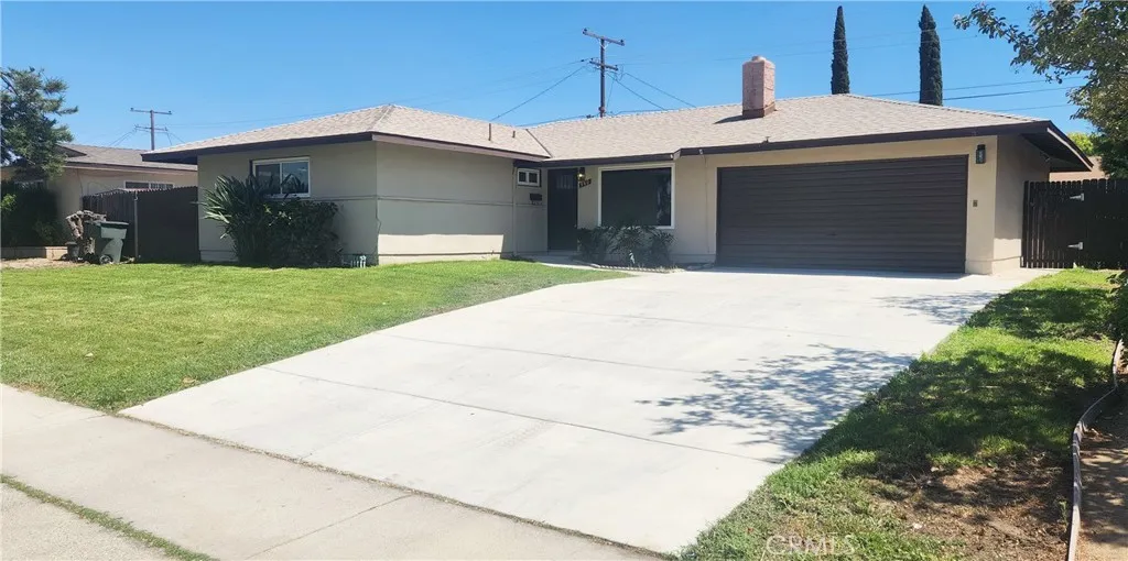 360 E Rancho, Corona, CA 92879 — photo 2