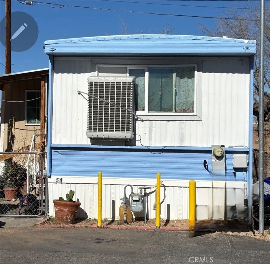 22325 Highway 18 54 — photo