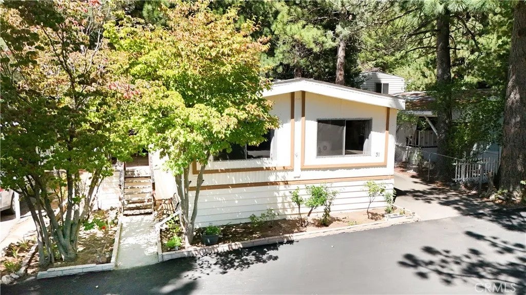 22899 Byron Road 31 — photo