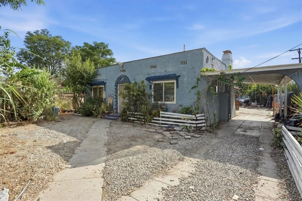 1707 N Arrowhead — photo