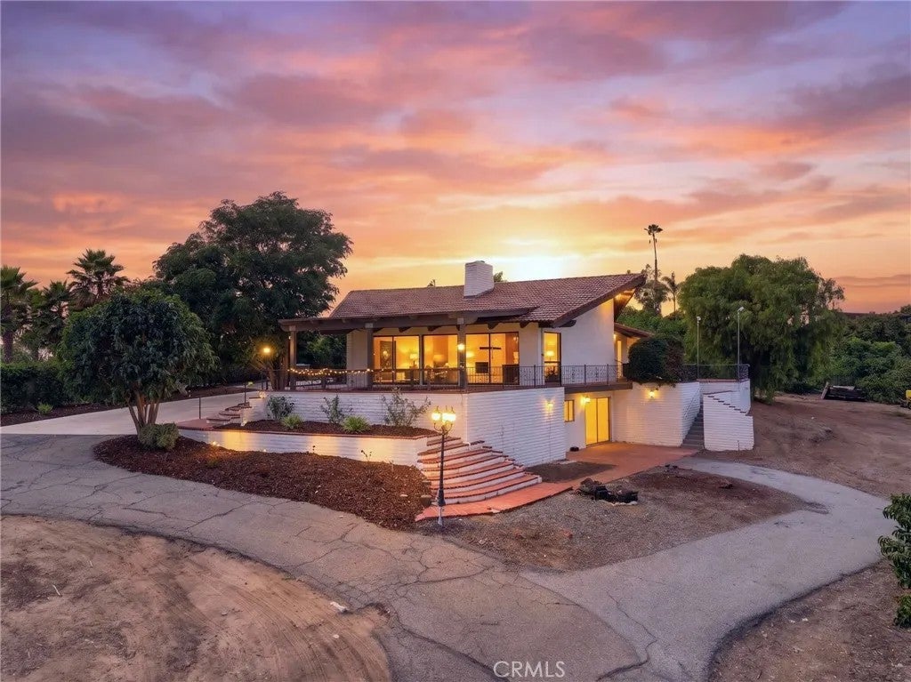 2801 E Mission Road, Fallbrook, CA 92028