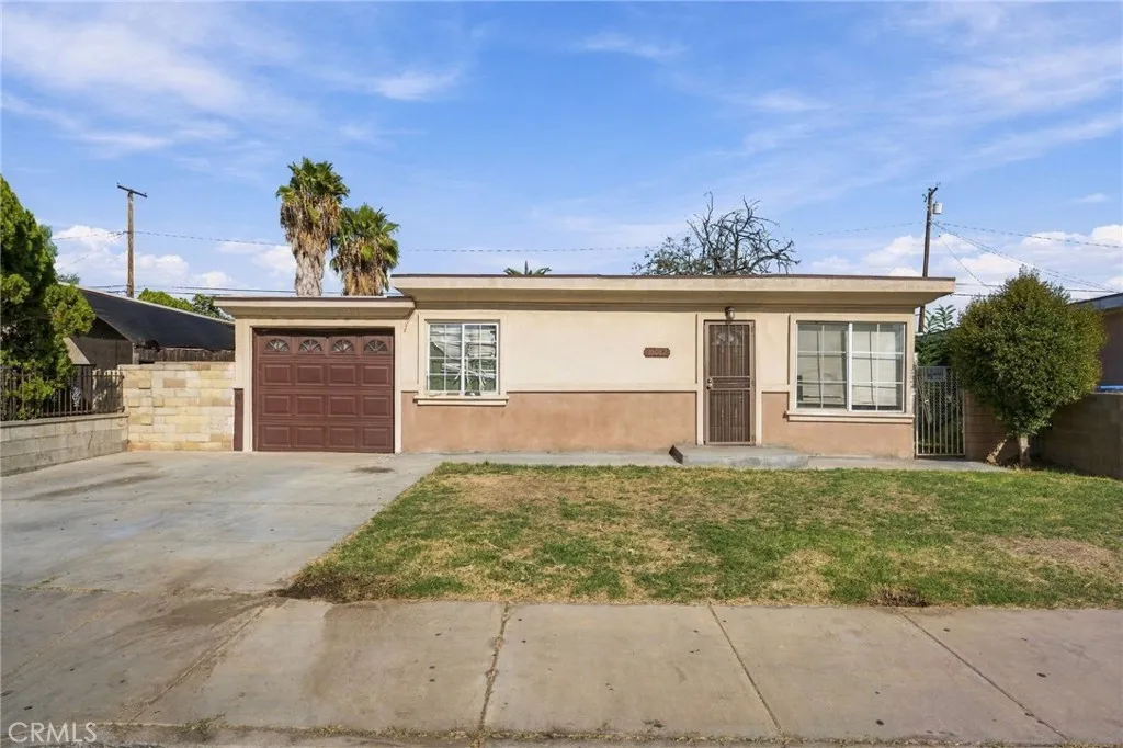 15082 Pepper Court — photo