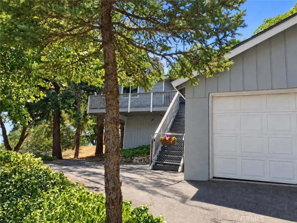 30322 Live Oak Road — photo