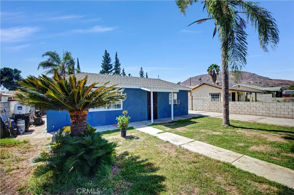 18883 6th, Bloomington, CA 92316 — photo 2