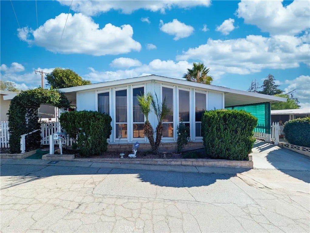 10320 Calimesa Blvd 19 — photo
