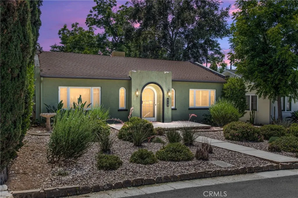 618 Cypress Circle — photo