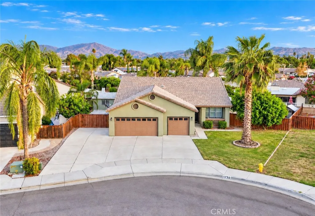 1755 Giverny Court — photo