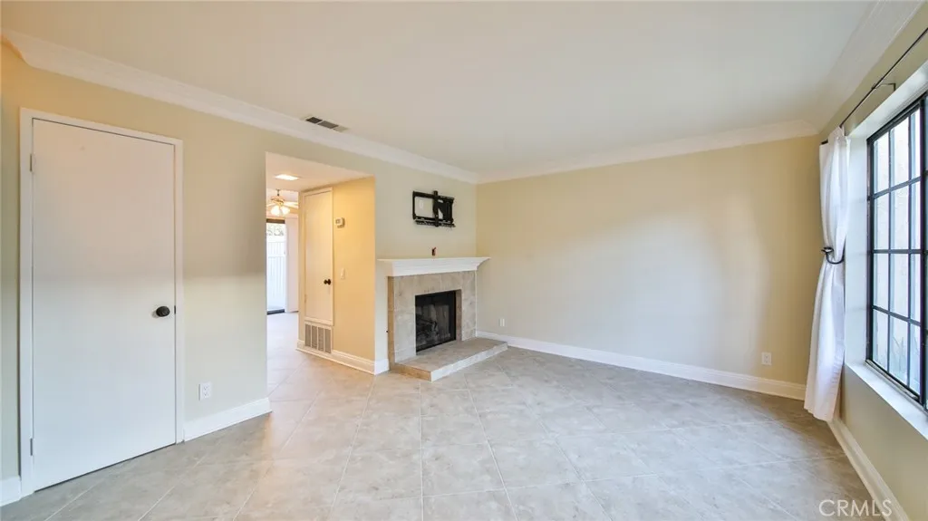 1013 W Linden Street Unit 5 — photo