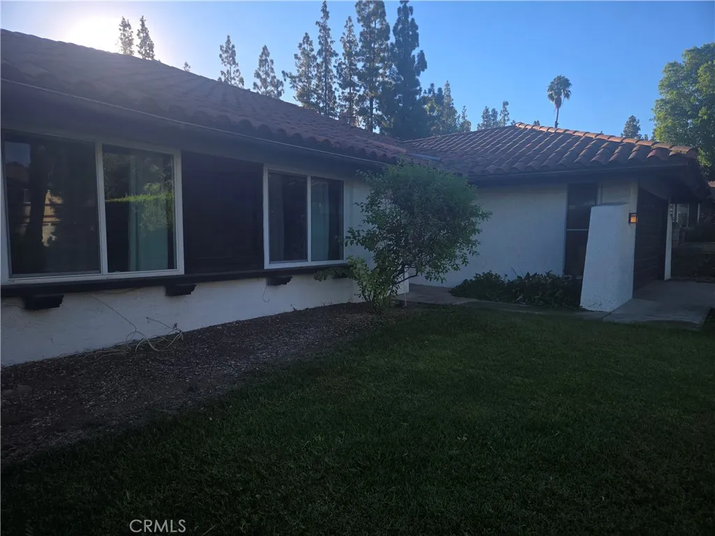 955 Le Conte Drive — photo