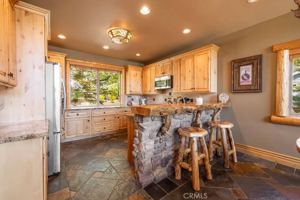 42489 Bear Loop, Big Bear, CA 92314 — photo 3