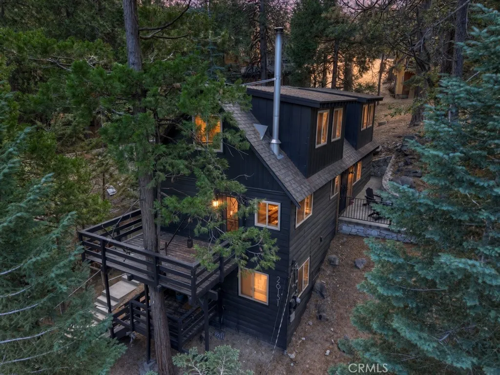 26151 Lake Forest Drive — photo