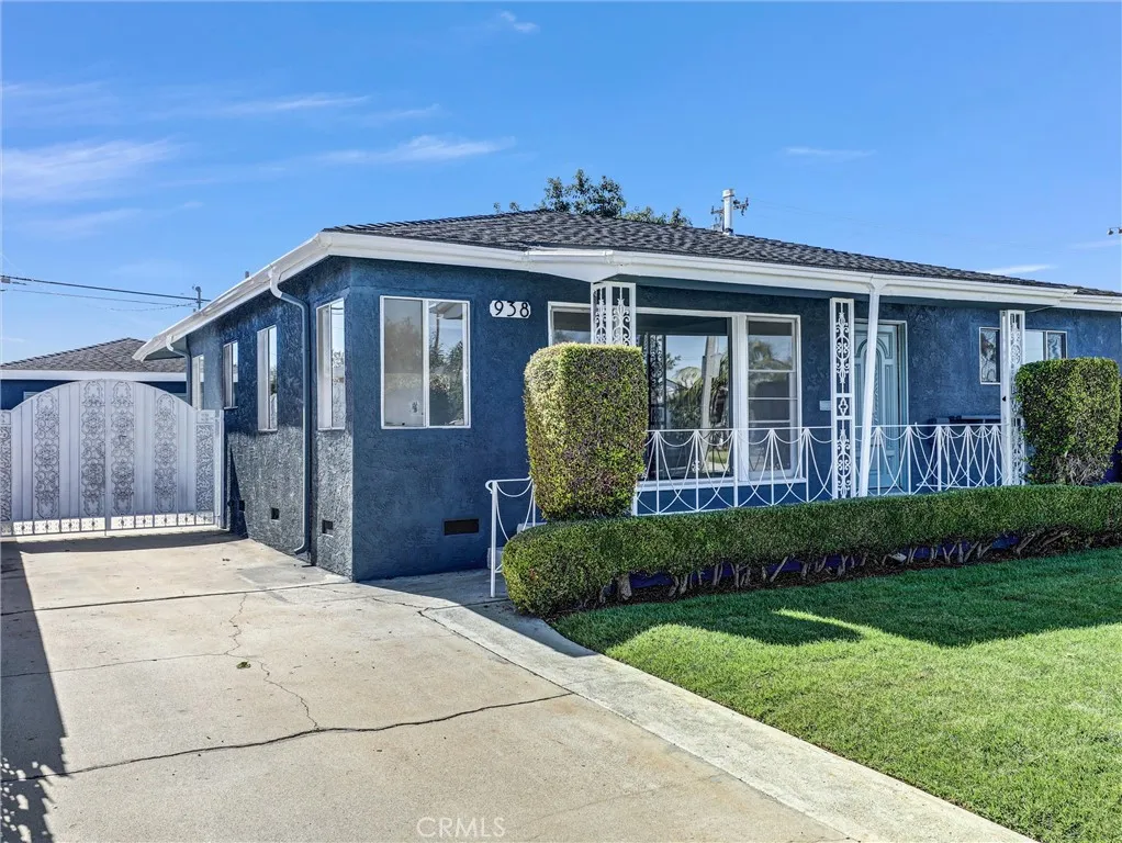 938 W 138th Street, Compton, CA 90222 — photo 2