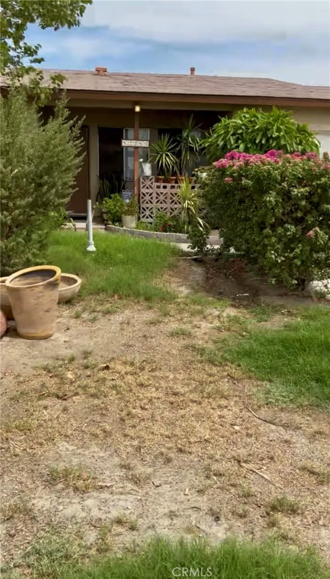 82280 Garden — photo
