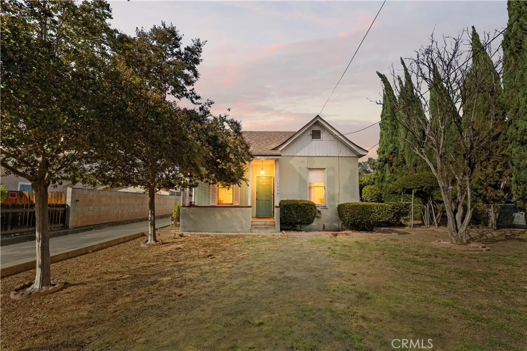 1397 Elwood Street — photo