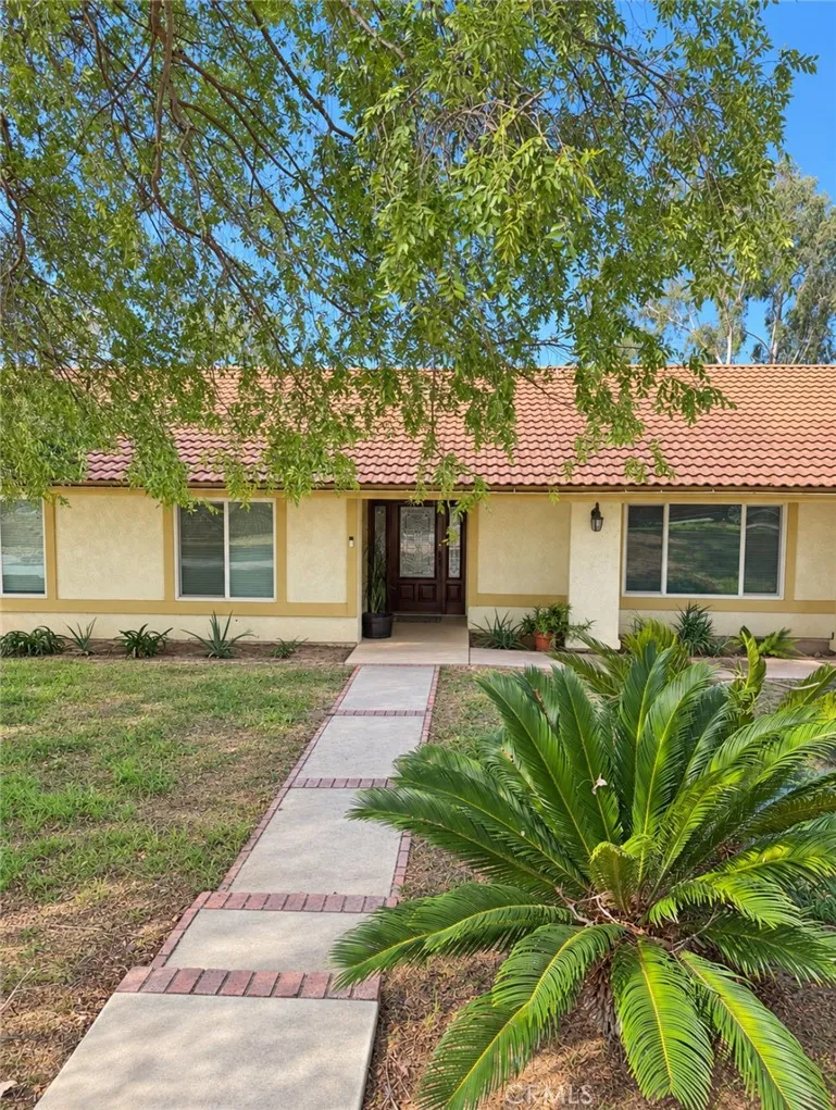 7977 Milligan Drive — photo