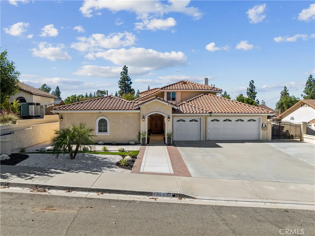 6763 Ridgeside Drive — photo