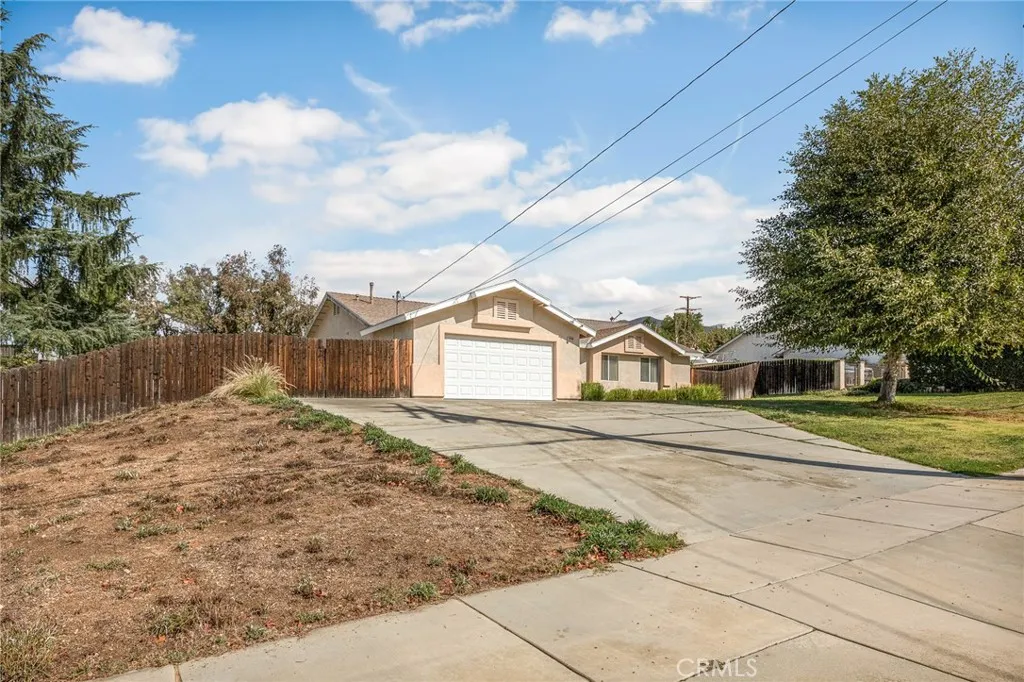35656 Date, Yucaipa, CA 92399 — photo 2