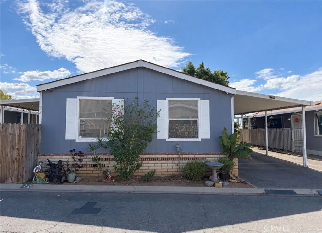 6130 Camino Real Space 22 — photo