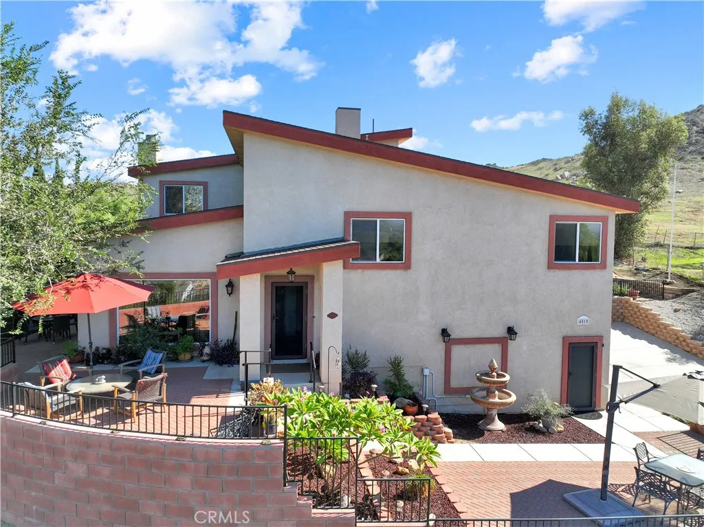 4515 Tomlinson — photo