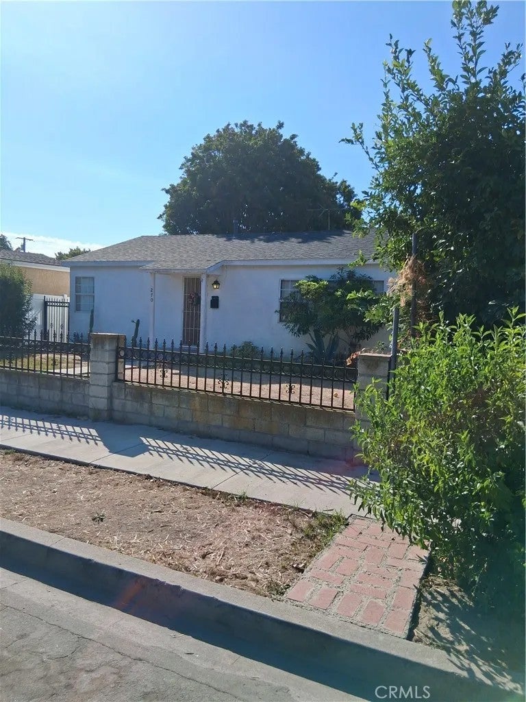 270 E Heath Lane — photo