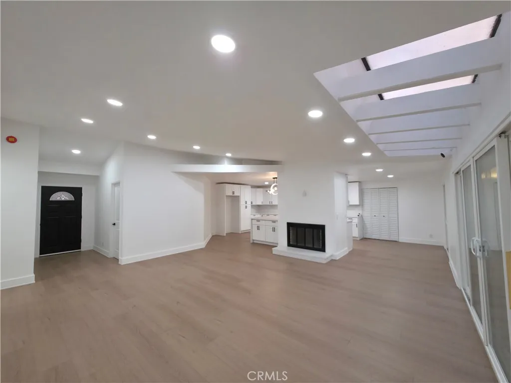115 W Rancho Road, Corona, CA 92882 — photo 3