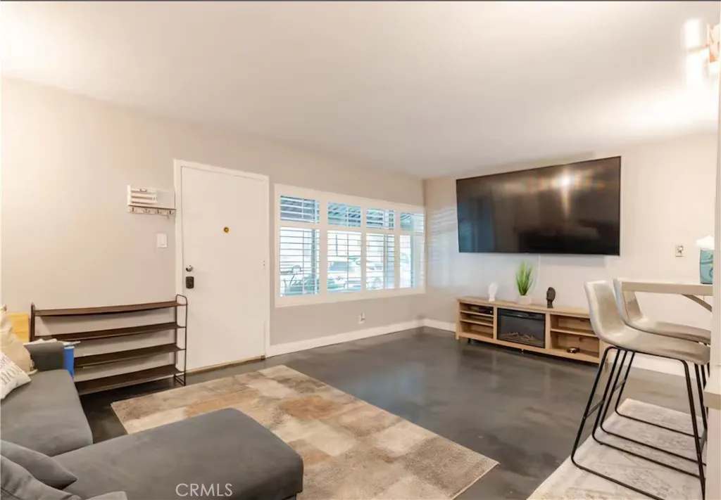 939 E Appleton, Long Beach, CA 90802 — photo 2