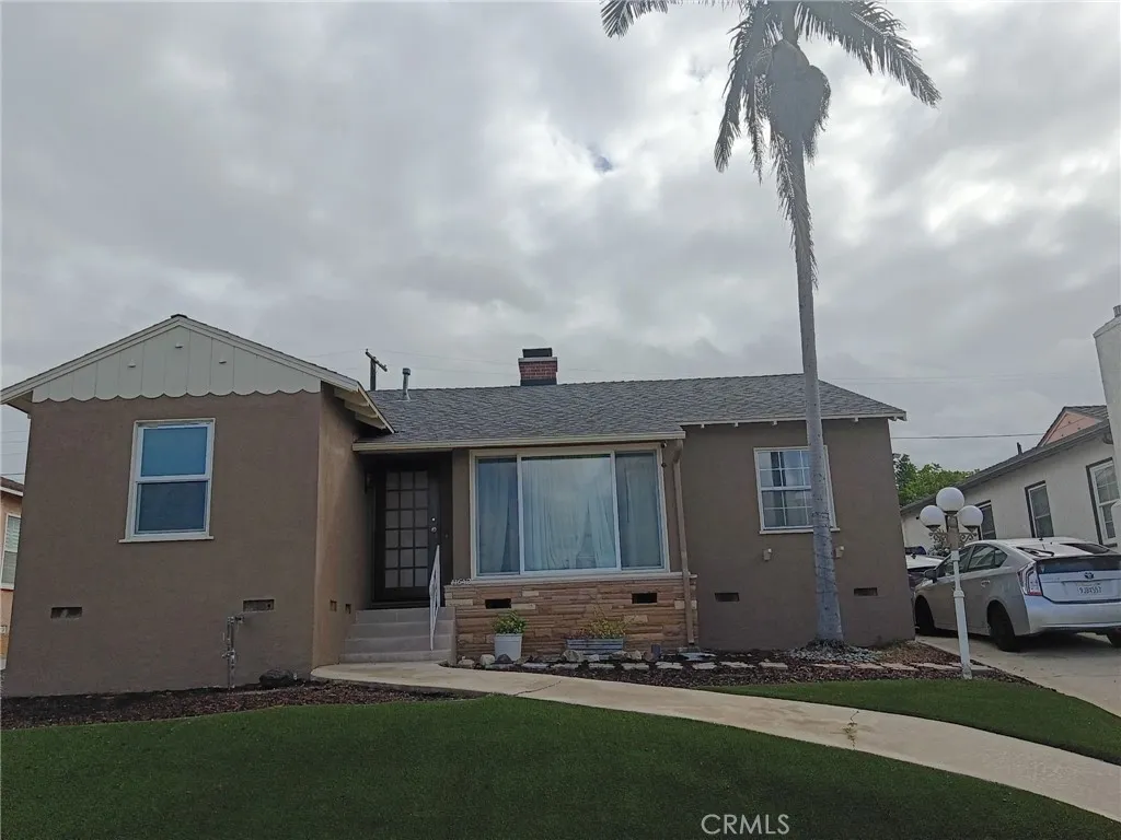 11642 Ruthelen — photo