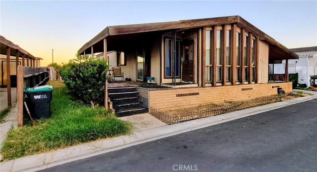 19009 Laurel Park Road #331, Rancho Dominguez, CA 90220