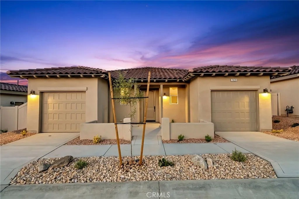 7420 Desert Sky Drive — photo