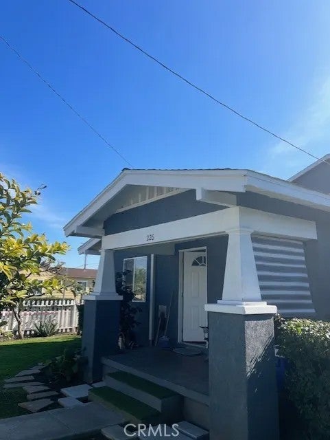 226 E Edinger Avenue — photo